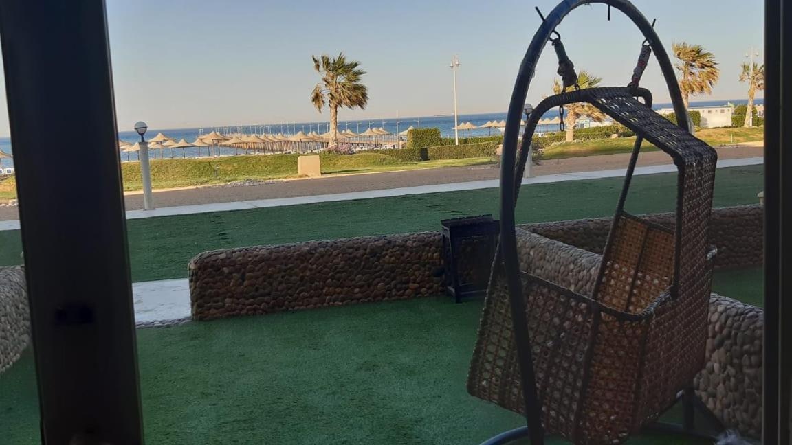 Seaview Chalets In Porto South Beach - Families Only Ajn Suchna Zewnętrze zdjęcie