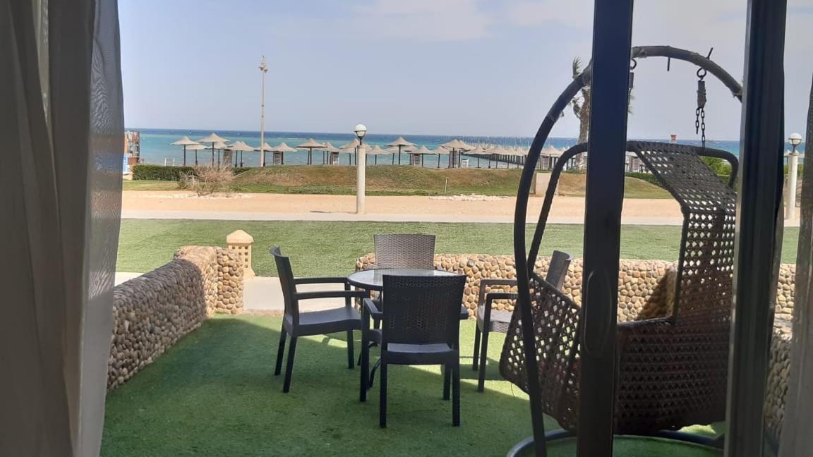 Seaview Chalets In Porto South Beach - Families Only Ajn Suchna Zewnętrze zdjęcie