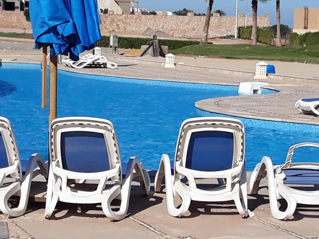 Seaview Chalets In Porto South Beach - Families Only Ajn Suchna Zewnętrze zdjęcie